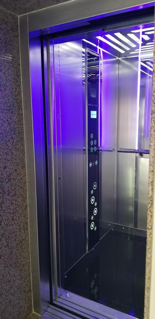 Hotel 3 Vellezerit Δυρράχιο Εξωτερικό φωτογραφία