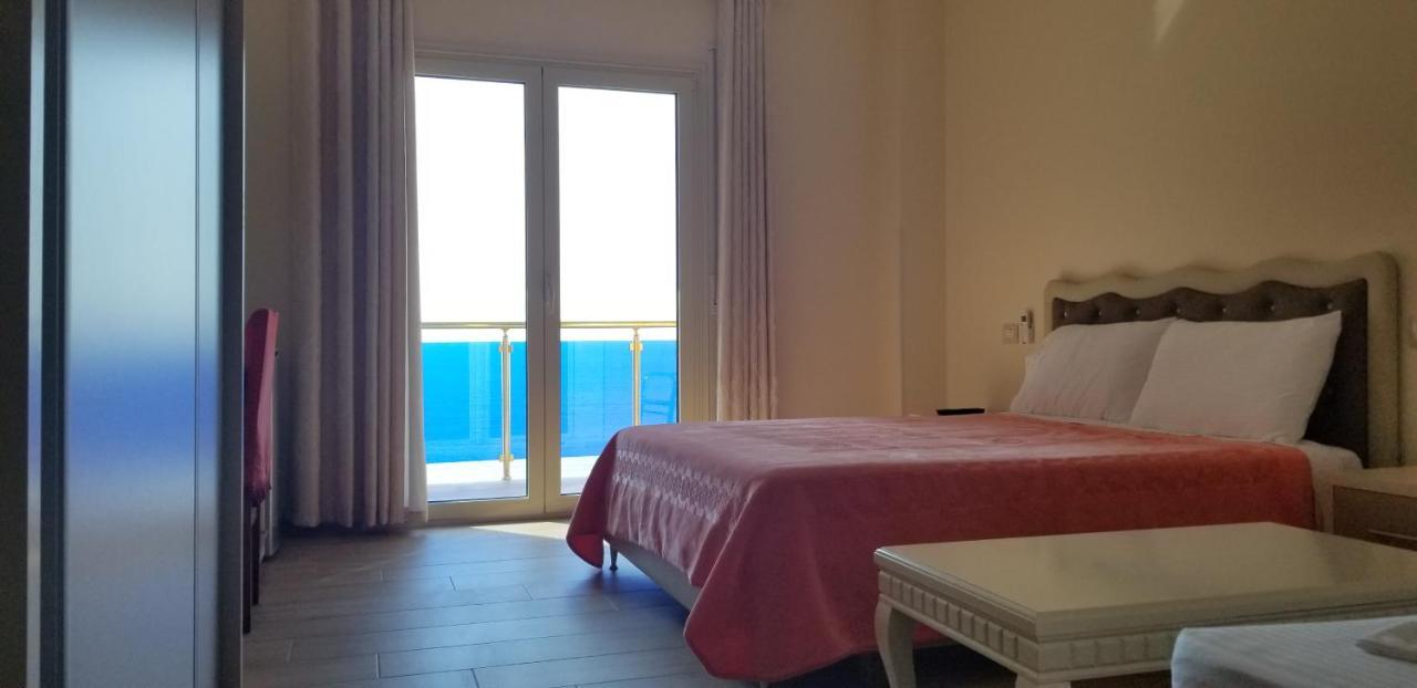 Hotel 3 Vellezerit Δυρράχιο Εξωτερικό φωτογραφία