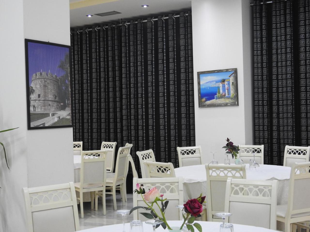 Hotel 3 Vellezerit Δυρράχιο Εξωτερικό φωτογραφία
