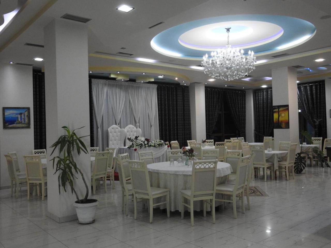 Hotel 3 Vellezerit Δυρράχιο Εξωτερικό φωτογραφία