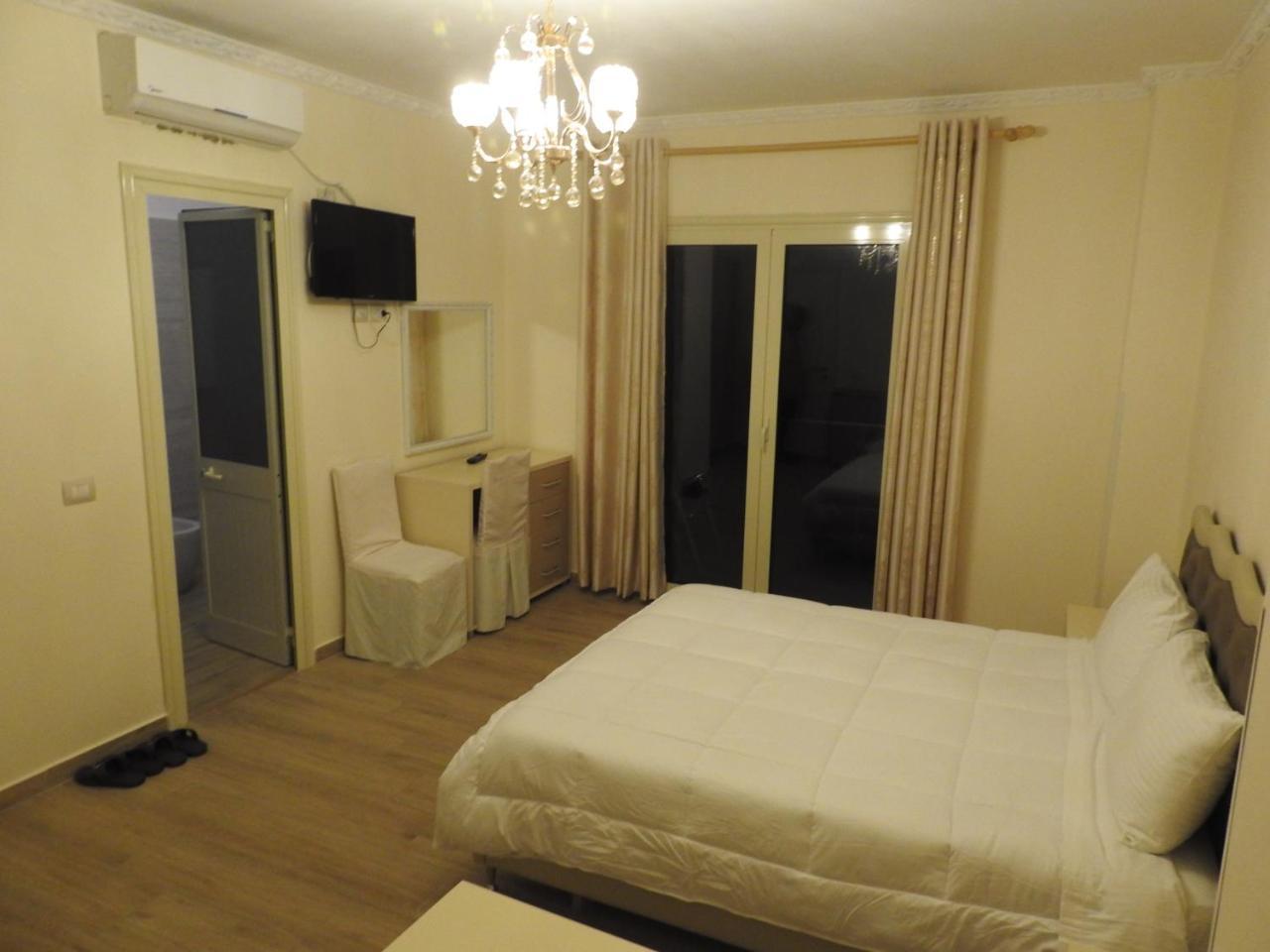 Hotel 3 Vellezerit Δυρράχιο Εξωτερικό φωτογραφία